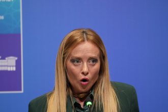 "No me arrepiento de nada": Meloni defiende su respaldo a Trump pese a las tensiones