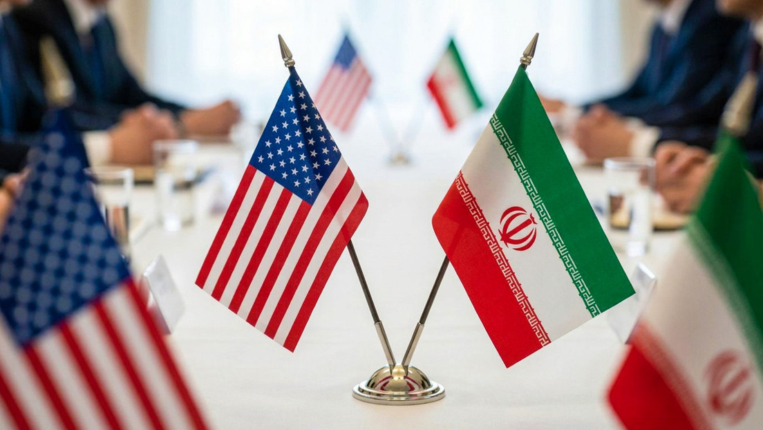 Senador califica de "desastre total" el acuerdo de Trump con Irán