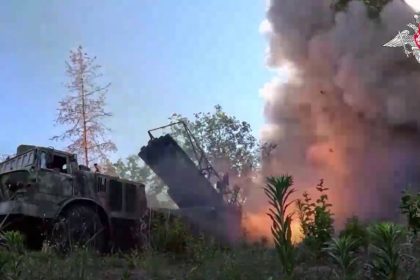 VIDEO: Huracán ruso arrasa una concentración de tropas ucranianas en el frente