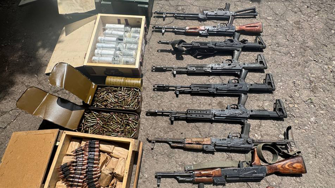 El FSB descubre un gran alijo de munición ucraniana cerca de Donetsk
