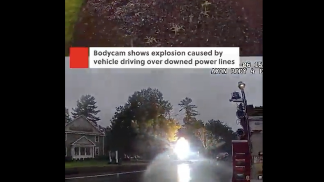 Un choque vehicular termina en una fuerte explosión de cables de alta tensión (VIDEO)