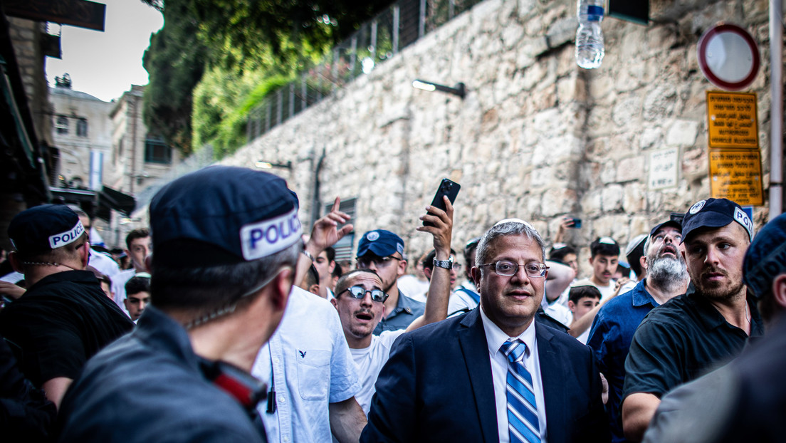 La insensible contestación de un ministro israelí a un joven que le acusó de haberle destruido su hogar