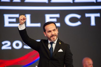 De la Espriella propone una inédita toma de posesión en Colombia