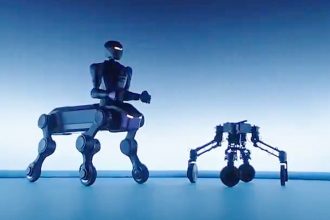 China presenta robot 'centauro' capaz de trabajar en plantas nucleares (VIDEO)