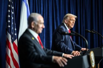 Axios: Netanyahu enfureció a Trump tras criticarle esta decisión