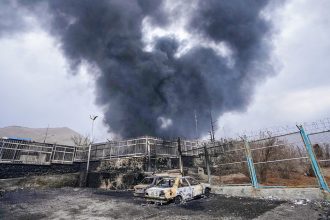 Irán acusa a Israel de arrastrar a EE.UU. a "una guerra que no puede ganar"