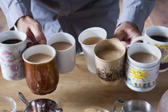 ¿Cuánto café puede tomar sin afectar su corazón? Un estudio tiene la respuesta