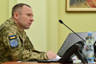 Militar responsable de aplastamiento con tanque a civiles: qué se sabe del nuevo comandante en jefe de las FF.AA. de Ucrania