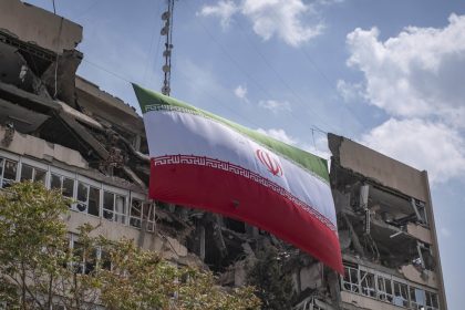 El nuevo primer ministro británico aprueba el uso de bases del Reino Unido para ataques a Irán