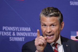 Hegseth acusa al Senado de "hipocresía" por priorizar a Ucrania sobre las tropas de EE.UU.