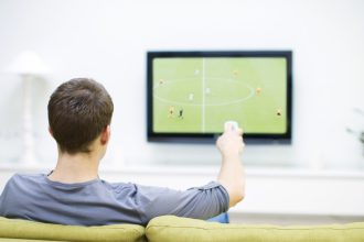 Condenan a un hombre por ver partidos de fútbol a través de 'streaming' ilegal