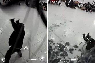 VIDEO: Ventanal de una empresa le cae encima a un trabajador y casi lo mata