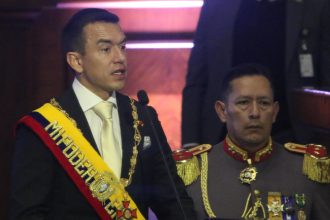 Noboa a sus opositores: "No pudiesen decir que soy un dictador"