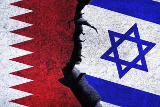 Rival de Netanyahu promete declarar enemigo a este país del Golfo