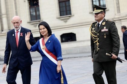 Keiko Fujimori se compromete a gobernar por cinco años: "Ni un día más"