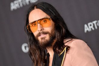 "Se ha salido con la suya": Jared Leto, acusado por cuatro mujeres de abuso sexual cuando eran menores