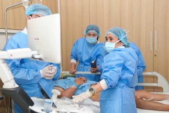 Hito médico: realizan el primer trasplante de pene con éxito en este país