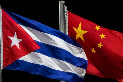 China exige el cese del bloqueo unilateral y las sanciones de EE.UU. contra Cuba