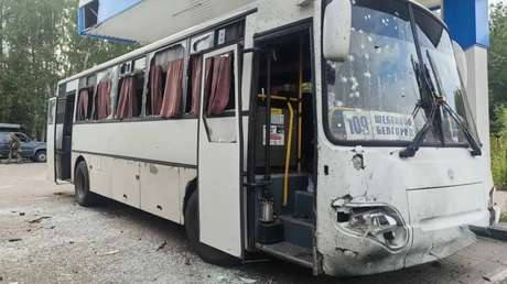 Kiev ataca un autobús civil ruso dejando al menos 19 heridos