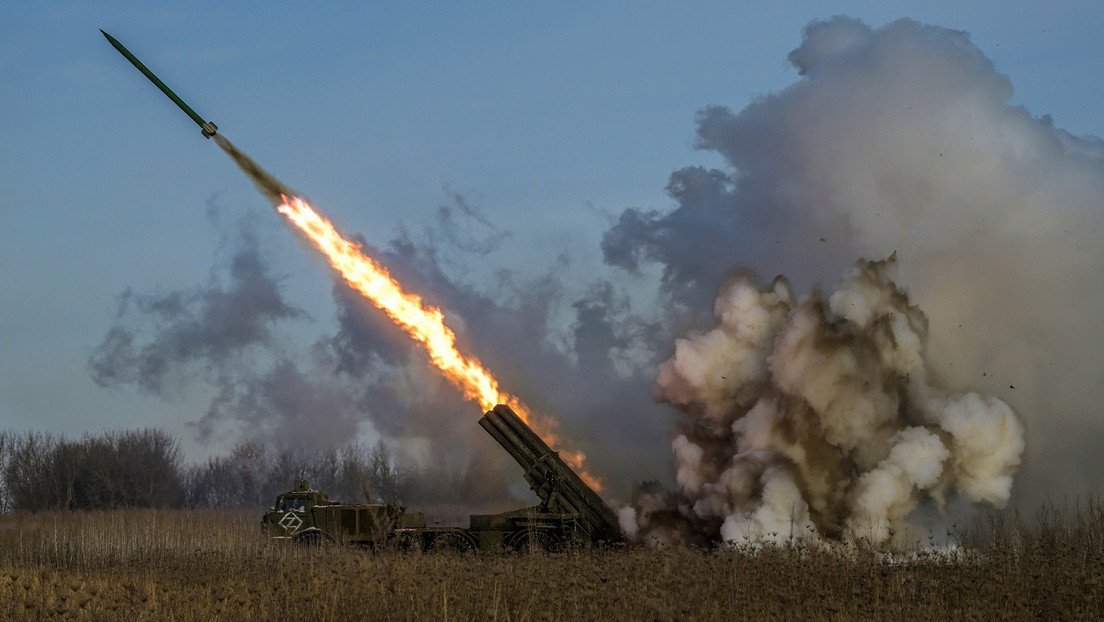 Le Monde: Sistemas de defensa aérea de Kiev no pueden hacer frente a los misiles y drones rusos