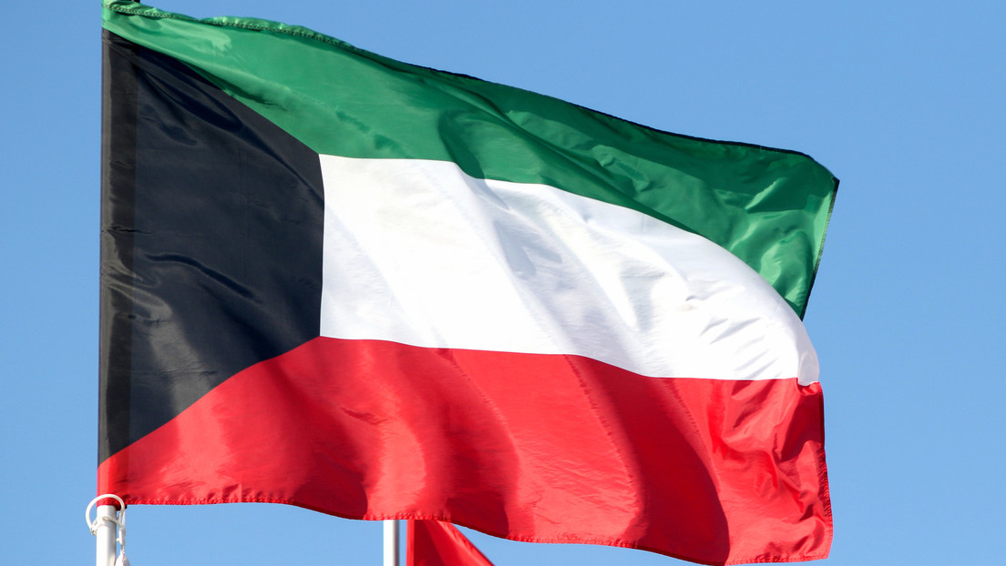 Kuwait denuncia un "ataque agresivo y atroz" sobre su territorio
