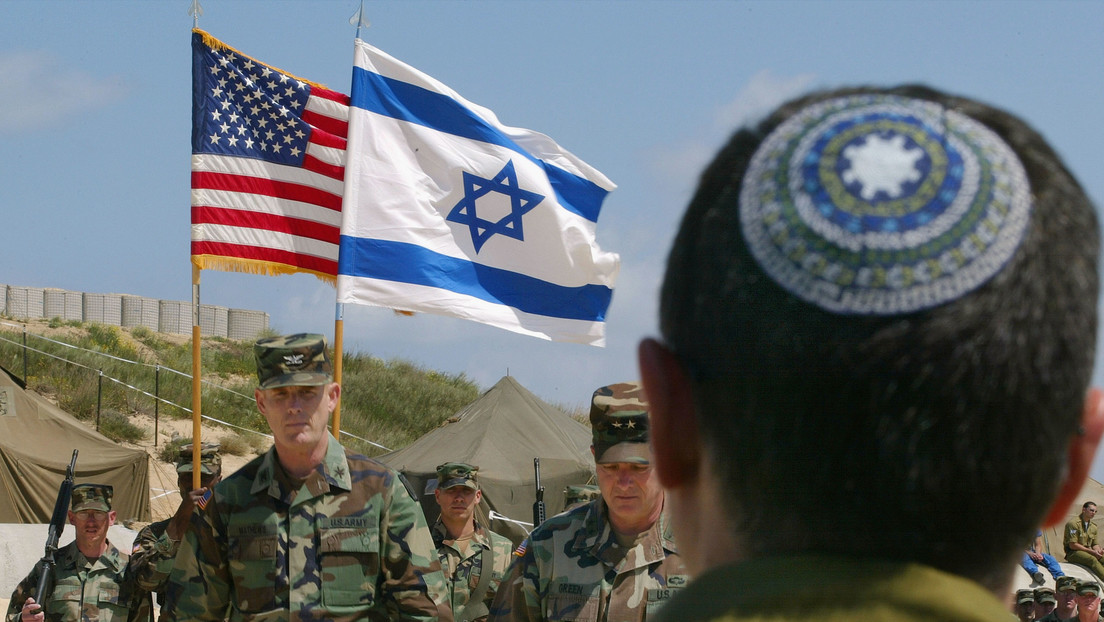 Tucker Carlson: "El Mossad suministró desinformación a Washington durante décadas"