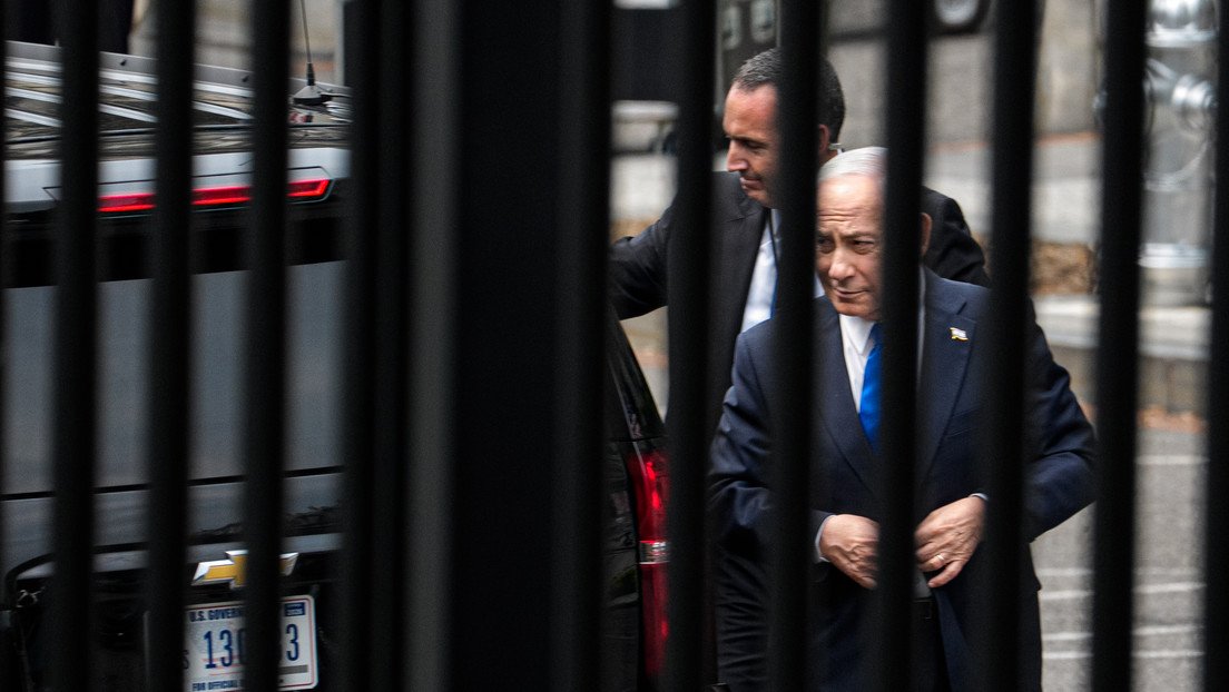 "Tenemos fuerzas especiales alrededor": Netanyahu advierte qué pasará si quieren detenerlo
