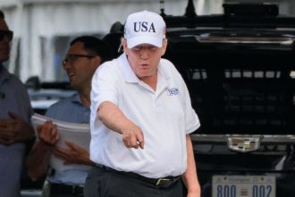 Trump se jacta de su "talento" tras hazaña deportiva (VIDEO)