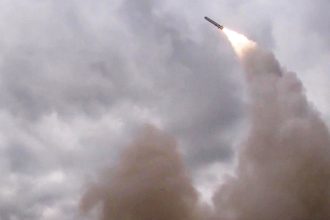 Rusia ataca buques e infraestructura portuaria utilizados por las fuerzas ucranianas
