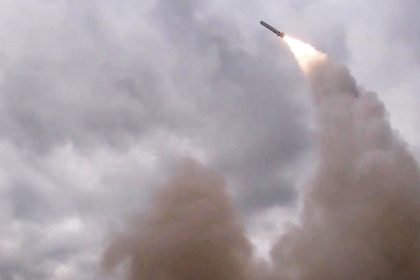 Rusia ataca buques e infraestructura portuaria utilizados por las fuerzas ucranianas