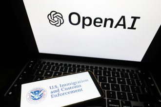 OpenAI paga millones de dólares por "discriminar" a trabajadores de EE.UU.