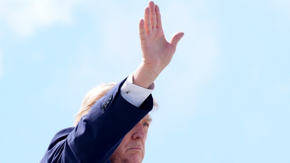 "Hola": Mensaje sabatino de Trump a Groenlandia (FOTO)