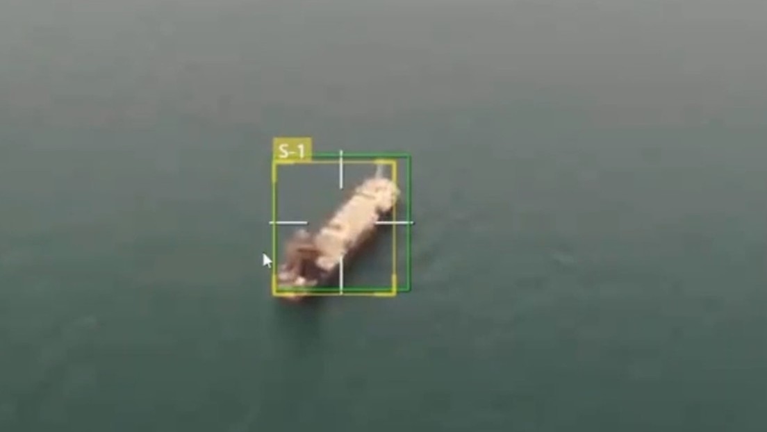 VIDEO: Drones de las fuerzas rusas golpean cinco objetivos de la flota enemiga